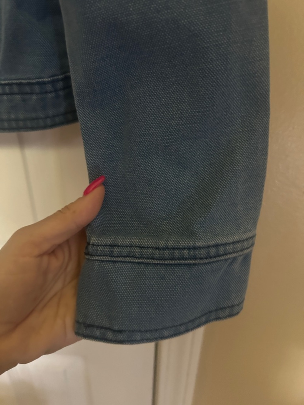 L'AGENCE Blue Jean Jacket with Gold Buttons size large womens - Picture 4 of 16